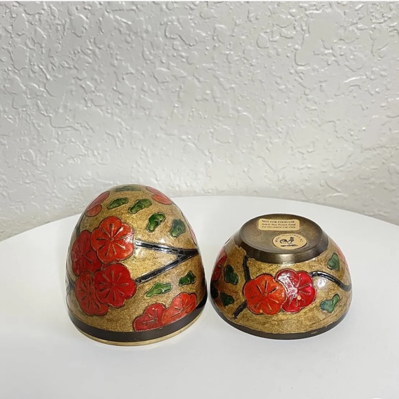 Penco Inc Brass & Enamel Egg Trinket Holder Cloisonné Gold w/Red Flowers - Picture 5 of 9